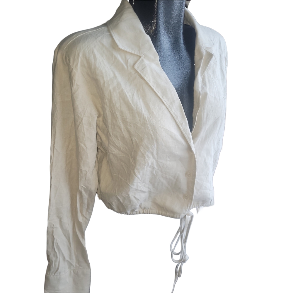 Cropped White Drawstring Collared Women's Top
